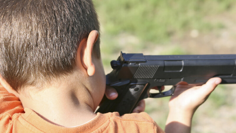 Kids and Guns - Kinder am Abzug