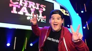 In seinem Soloprogramm "Chris Tall live! Selfie von Mutti! Wenn Eltern cool sein wollen" lässt der Comedy-Newcomer Chris Tall das Publikum humorvoll wissen, wie es sich als Jugendlicher mit seinen Erzeugern aushalten lässt...