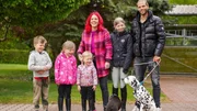 V.l.: Dion, Dalina, Divia, Dana, Delanie und Dennis Diekmeier
