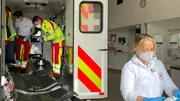 Junge Sanitäter in der Ausbildung