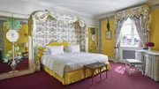 Das Dorchester, erbaut in den frühen 30er Jahren, in einer der modischsten Adressen von Lodon, gilt als eines der teuersten Hotels der Welt.