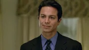 Rey Curtis (Benjamin Bratt)