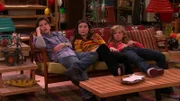 L-R: Freddie Benson (Nathan Kress), Carly Shay (Miranda Cosgrove), Sam Puckett (Jennette McCurdy),