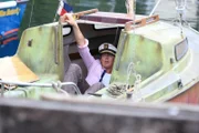 Humphrey (Kris Marshall) auf seiner neuen "Yacht".