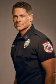 9-1-1: LONE STAR: Rob Lowe as Owen Strand in 9-1-1: LONE STAR, debuting in a special two-night series premiere Sunday, Jan. 19 (8:00-9:00 PM ET LIVE to all Time Zones), following the NFC CHAMPIONSHIP GAME; and Monday, Jan. 20 (9:00-10:00pm PM ET/PT) on FOX. ©2019 Fox Media LLC. CR: Michael Lavine/FOX.