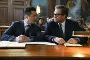 Benny Colón (Freddy Rodríguez, l.); Dr. Jason Bull (Michael Weatherly, r.)