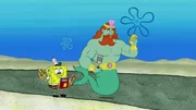L-R: SpongeBob, King Neptune