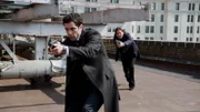 Nach einem Anschlag auf eine Kollegin verfolgen die Detectives Nick Amaro (Danny Pino) und Olivia Benson (Mariska Hargitay) die Spur eines Scharfschützen. Wer steckt hinter diesem grausamen Attentat?