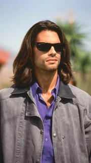 Reno Raines (Lorenzo Lamas)