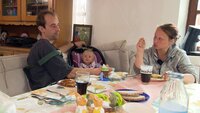 Nico und Alexandra leben als Bauern am Existenzminimum. Nico und Alexandra leben als Bauern am Existenzminimum.
