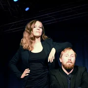 Sarah Bosetti und Julius Fischer