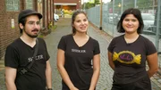 Seit 2012 bekocht Familie Demirgülle mit ihrem orientalischen Cateringunternehmen Veranstaltungen jeglicher Art in Köln und Umgebung. – v.l.n.r.: Metehan Demirgülle, Merve Habssaoui-Demirgülle und Melike Demirgülle.