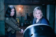 L-R: Jaimie Alexander as Jane Doe, Ashley Johnson as Jane Doe