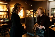 Renata Klein (Laura Dern, l.), Mary Louise Wright (Meryl Streep, r.)