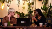 L-R: Oobah Butler und Julie Adenuga