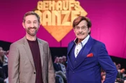 In drei Prime-Time-Folgen präsentieren Jörg Draeger (r.) und Daniel Boschmann (l.) wieder "Geh aufs Ganze!" in SAT.1. In drei Prime-Time-Folgen präsentieren Jörg Draeger (r.) und Daniel Boschmann (l.) wieder "Geh aufs Ganze!" in SAT.1.
