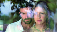 (v. l.) Nathan Del Amico (Romain Duris), Claire Del Amico (Evangeline Lilly)
Verwendung nur in Verbindung mit der Programmkommunikation (v. l.) Nathan Del Amico (Romain Duris), Claire Del Amico (Evangeline Lilly)
Verwendung nur in Verbindung mit der Programmkommunikation