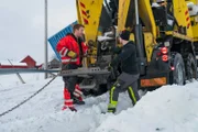 Christoffer and Ole Henrik works together. (National Geographic)