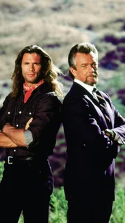 3. Staffel: Reno Raines (Lorenzo Lamas, l.) und Marshal Dixon (Stephen J. Cannell)