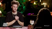 Gavis Dean bei "Triff deinen Feind" zu Konsum