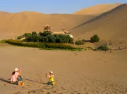 Die "singenden Dünen" von Dunhuang, Provinz Gansu, Ausgangspunkt von Volker Härings Reise.