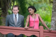 DI RIchard Poole (Ben Miller) und Camille (Sara Martins).
