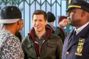 Andy Samberg (Jake Peralta), André Braugher (Ray Holt).