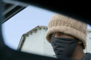 Jugendlicher in Kapstadt – die Gegend hinter dem Tafelberg ist geprägt von Kriminalität