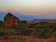 Barikis und Stephanos Heimat liegt auf einer Hochebene nahe des Kilimandscharos. Er ist mit 5.895 Metern der höchste Berg Afrikas.