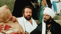 Inspector Rizzo (Bud Spencer, M.) und Assan (Angelo Infanti, r.)