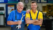 Die Autodoktoren: Hans-Jürgen Faul (l.) und Holger Parsch
