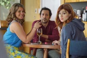 Haben alle mit ihren eigenen Problemen zu kämpfen: Lindsay (Kether Donohue, l.), Edgar (Desmin Borges, M.) und Gretchen (Aya Cash, r.) ...