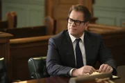 Dr. Jason Bull (Michael Weatherly)