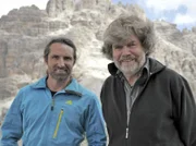 Reinhold Messner (rechts) und Freeclimber Alexander Huber.