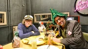 Chez Krömer - die Show von und mit Kurt Krömer und einigen Gästen, die nichts Besseres verdient haben. - Helge Schneider zu Gast bei Kurt Krömer.
