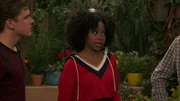 Jasper Dunlop (Sean Ryan Fox), Charlotte Page (Riele Downs)