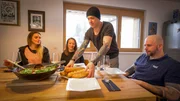 Chili con Carne mit Kräuterbaguette - Marisa Gerhardterer, Kerstin Greimel, Stefan Haas, Daniel Zinnhobler.