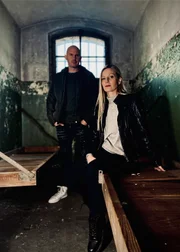 L-R: Markus und Nina.
