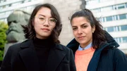 Moderatorin Clarissa Corrêa da Silva und Van Pham (l.)