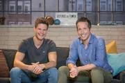 Die Moderatoren Philip Häusser (links) und Willi Weitzel.