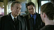 L-R: Lennie Briscoe (Jerry Orbach), Rey Curtis (Benjamin Bratt)