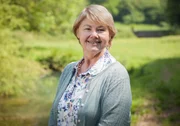Betty Jackson (Annette Badland)
