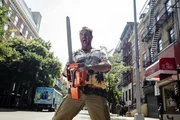 Nick Sax (Christopher Meloni)