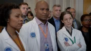 (v.l.n.r.) Dr. Hannah Kim (Cathy Salvodon); Dr. Poulson (Seth Gilliam); Dr. Natalie Reznick (Brooke Bloom)