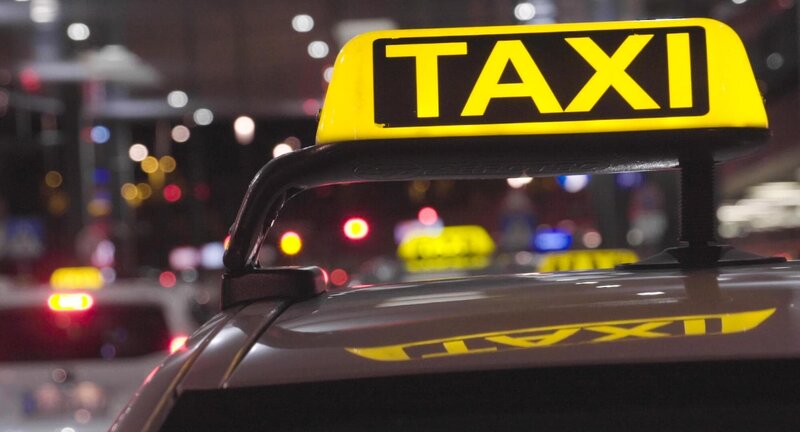 Taxi, Taxi - 24 Stunden unterwegs