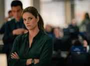 Special Agent Maggie Bell (Missy Peregrym)