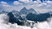 Für die Bewohner seiner Region gilt der Mount Everest als heiliger Berg.