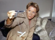Mariele Millowitsch (Mona Seiler).