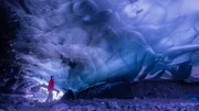 Eishöhlen unter Gletschern – wie hier in am Mendenhall-Gletscher in Alaska – sind schön, aber vergänglich.