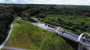 Das Falkirk-Dreieck im Vereinigten Königreich erstreckt sich vom schottischen Fife bis nach Stirling. Diese Gegend ist eine Hochburg für die Sichtungen blinkender UFOs.